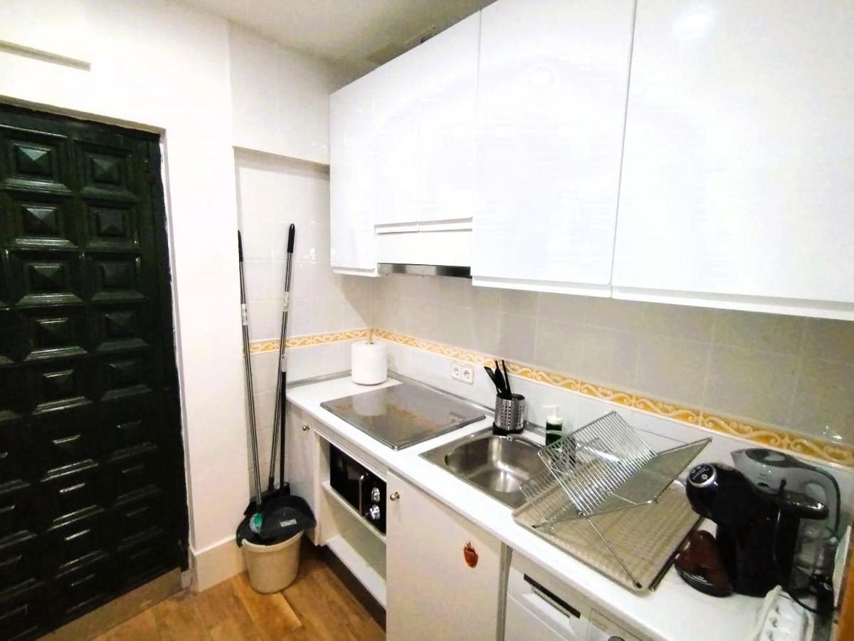 Puerta Del Sol - Apartamento Para 6 Madrid Bagian luar foto