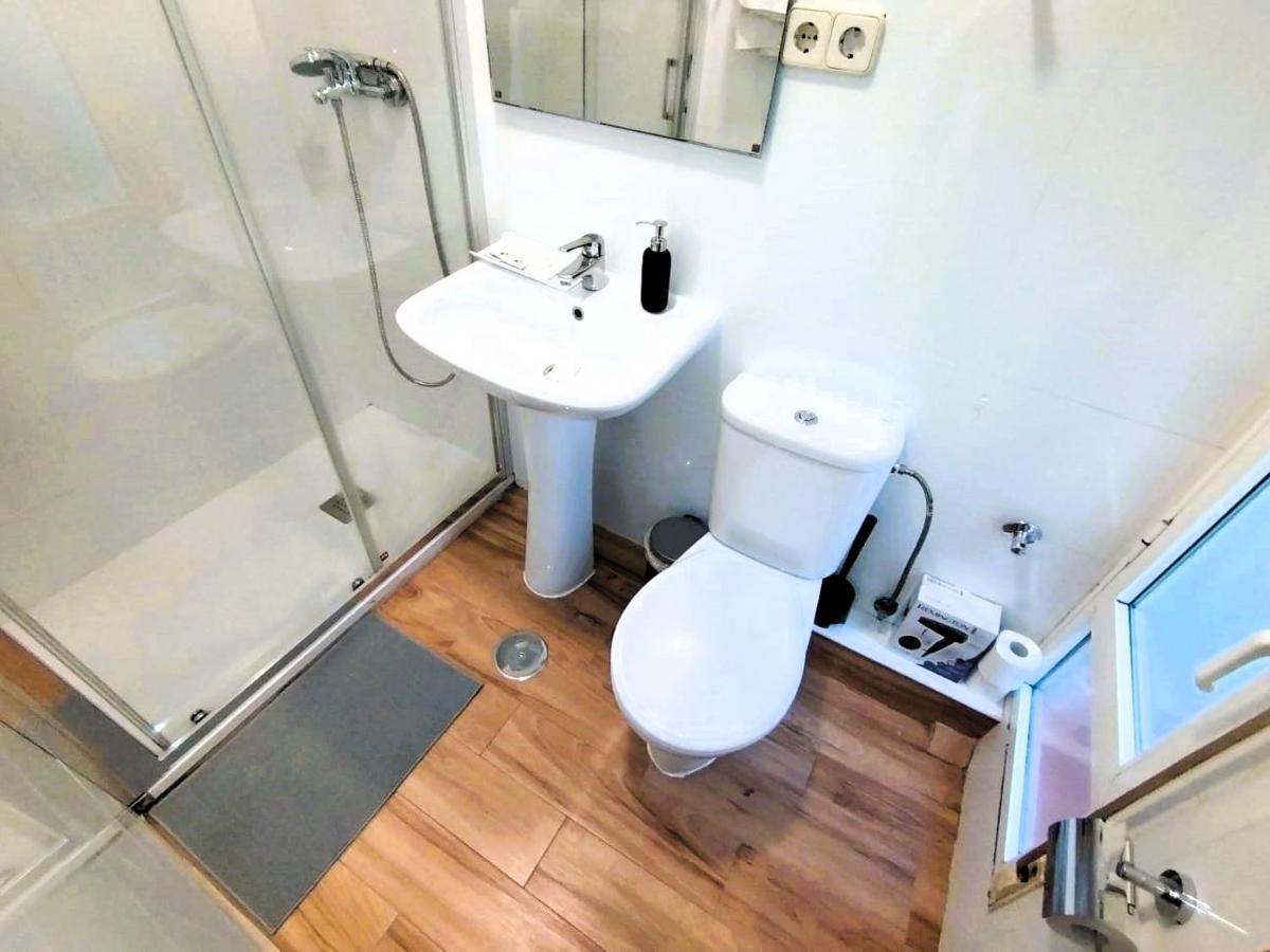 Puerta Del Sol - Apartamento Para 6 Madrid Bagian luar foto